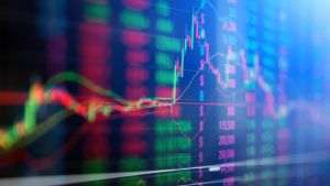 Raport XTB: România începe 2026 cu un climat economic fragil şi plin de contraste